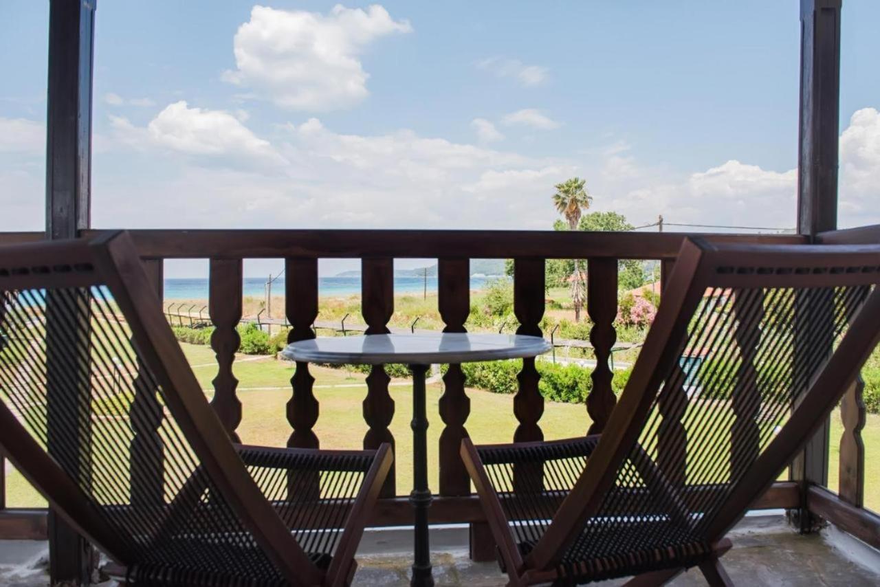 White Blossom Villa #Fourka Skala Fourkas Ngoại thất bức ảnh