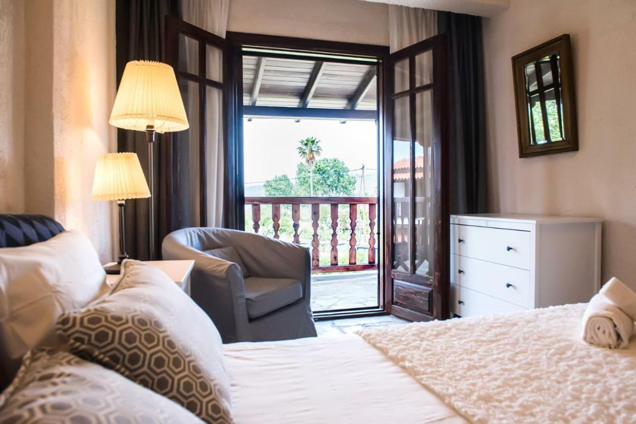 White Blossom Villa #Fourka Skala Fourkas Ngoại thất bức ảnh